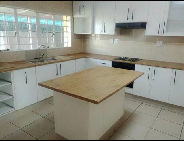 3 BEDROOM HOUSE FOR SALE IN GELVANDALE